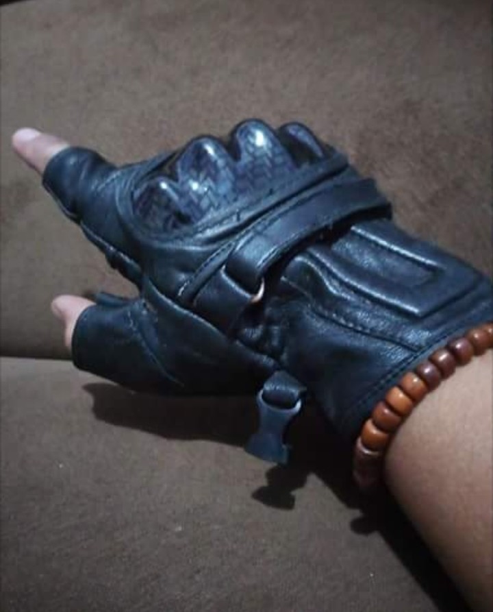 Sarung Tangan Kulit