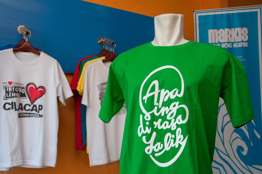 Kaos Ngapak APA SING DIRASA