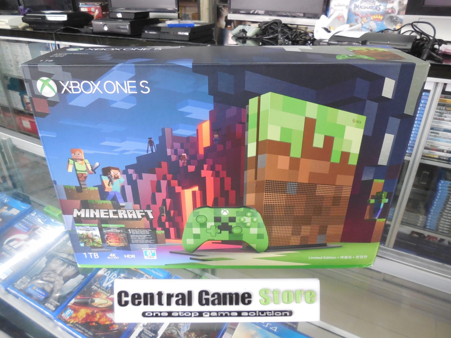 XBOX One S 1TB Console System – Minecraft Edition