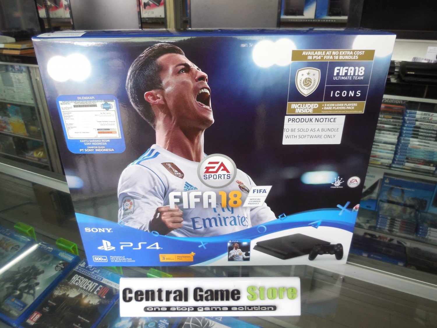 PS4 Slim Console 500GB – Jet Black FIFA 18 Bundle