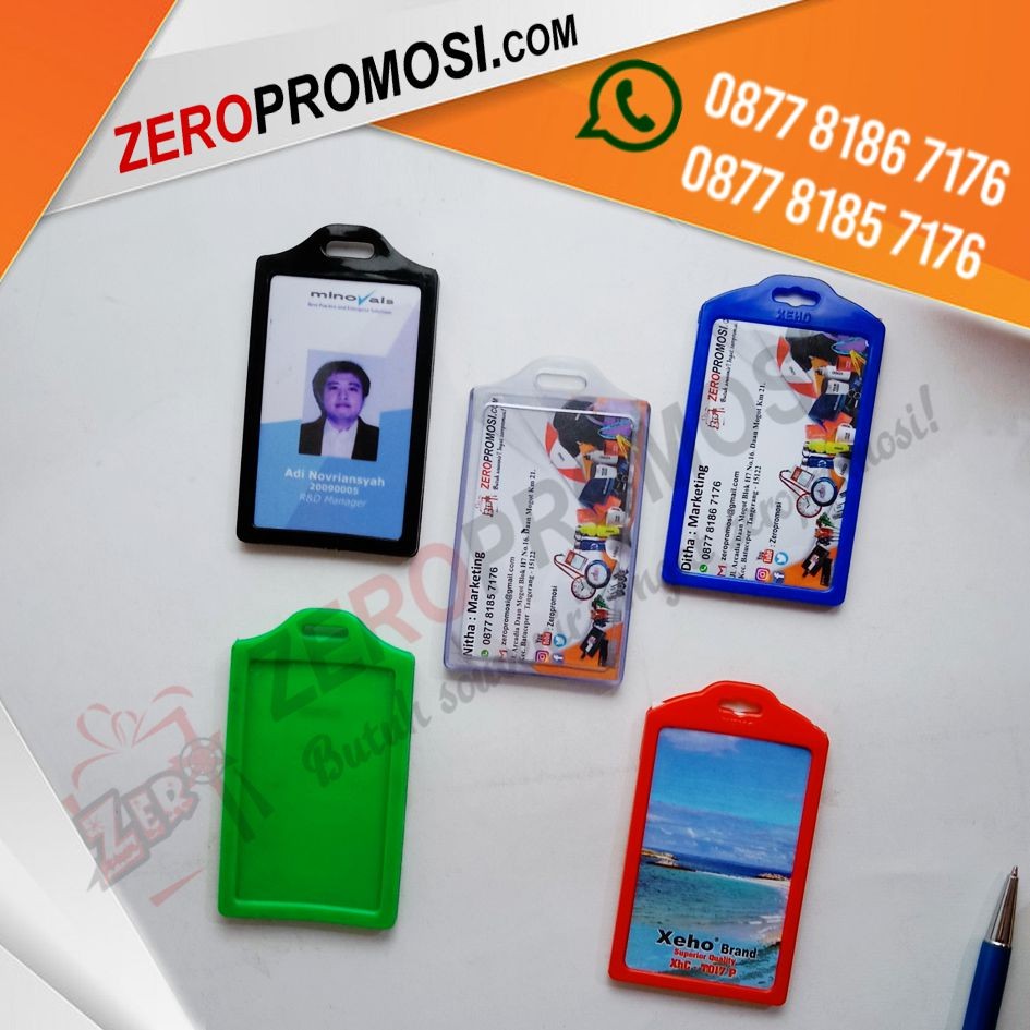 Sedia ID Case Plastik 2 Slot Kapasitas 2 Sisi Murah Untuk Souvenir