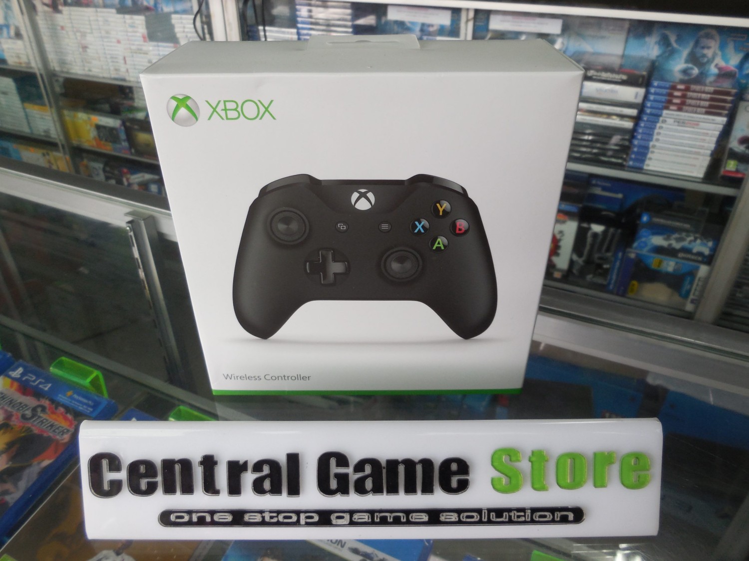 XBOX One Wireless Controller – Black
